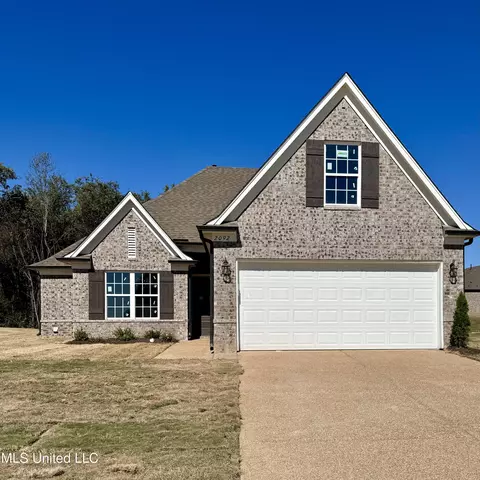 2092 Keegan Dr, Southaven, MS 38672