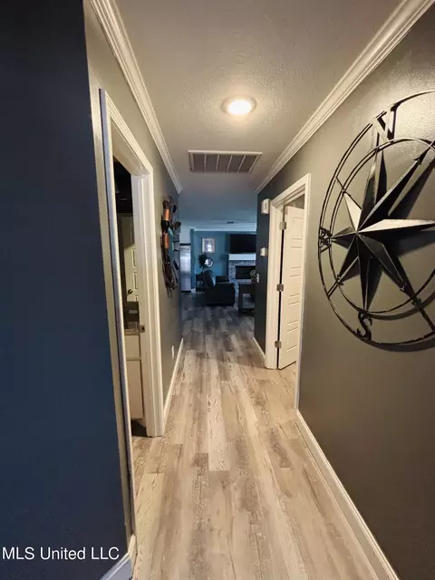 Entry Way - 148 Terry Brook Dr, Terry, MS 39170 photo 2 of 2
