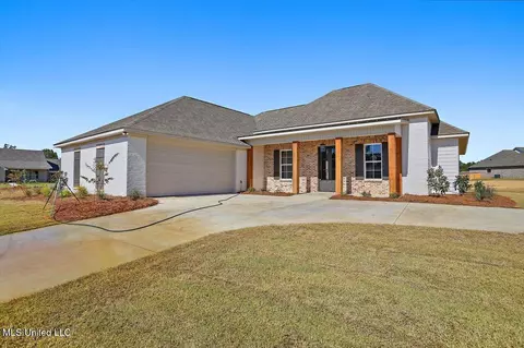 502 Harper Cv, Flowood, MS 39232
