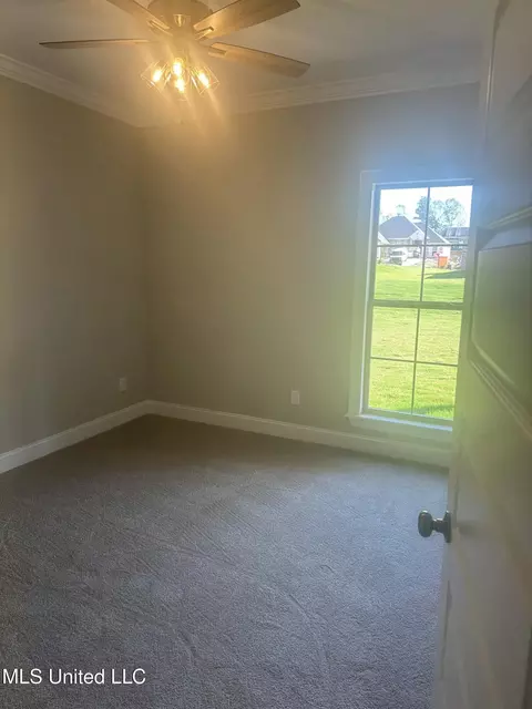 Bedroom - 400 Old Maple Cv, Madison, MS 39110 photo 3 of 3