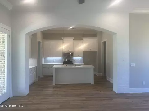 Entry Way - 400 Old Maple Cv, Madison, MS 39110 photo 1 of 2