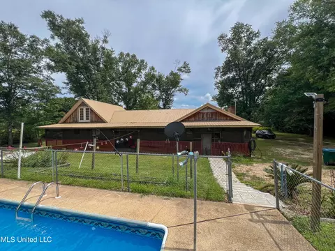 Exterior - 1997 Vernal River Rd, Lucedale, MS 39452 photo 6 of 10