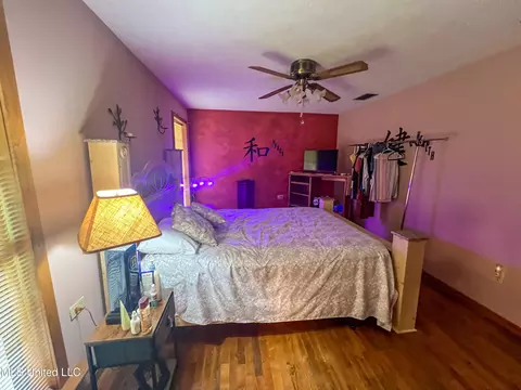 Bedroom - 1997 Vernal River Rd, Lucedale, MS 39452 photo 1 of 7