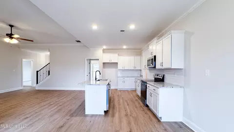 3931 Winter Pointe Dr, Olive Branch, MS 38654 photo 11