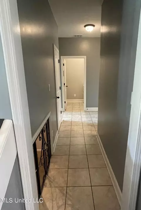 1253 Heritage Lake Dr, Hernando, MS 38632 photo 9