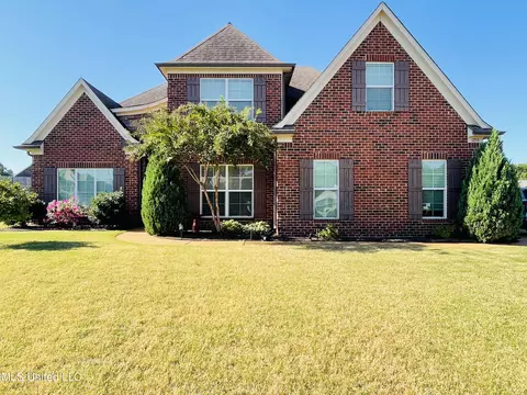 1253 Heritage Lake Dr, Hernando, MS 38632