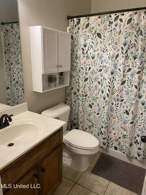 1253 Heritage Lake Dr, Hernando, MS 38632 photo 7