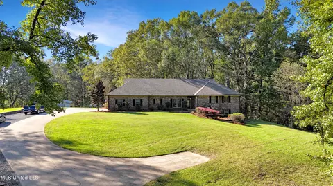 2331 Clinton Tinnin Rd, Clinton, MS 39056