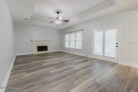 524 Cliffview Dr, Brandon, MS 39047 photo 5