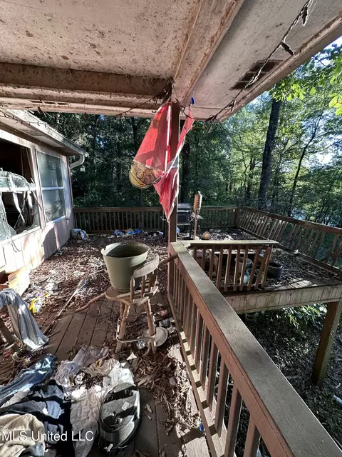 Exterior - 175 River Loop, Beaumont, MS 39423 photo 2 of 3