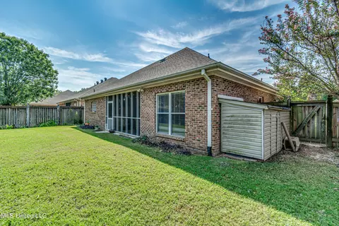 Exterior - 219 Terrace Dr, Brandon, MS 39042 photo 8 of 9