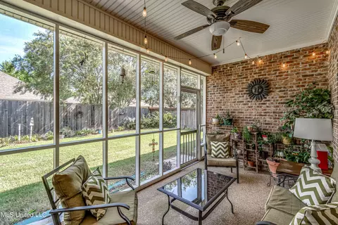 Exterior - 219 Terrace Dr, Brandon, MS 39042 photo 2 of 9