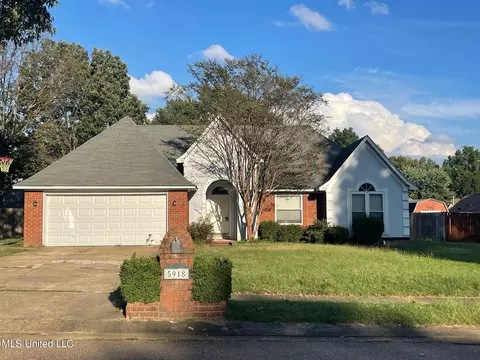 5918 W White Ridge Cir, Olive Branch, MS 38654