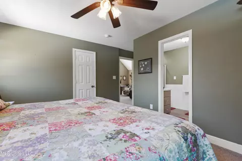 Bedroom - 136 Blue Lakes Dr, Lucedale, MS 39452 photo 4 of 6