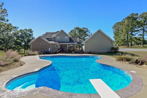 Exterior - 136 Blue Lakes Dr, Lucedale, MS 39452 photo 7 of 8