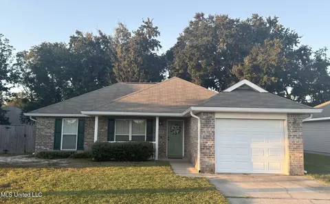 222 Lantana Blvd, Long Beach, MS 39560