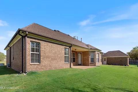 3217 S Emery Cir, Nesbit, MS 38651 photo 35