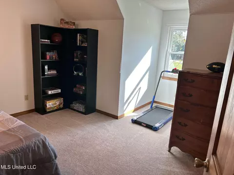Bedroom - 6220 Mccormack Rd, Moss Point, MS 39562 photo 6 of 9