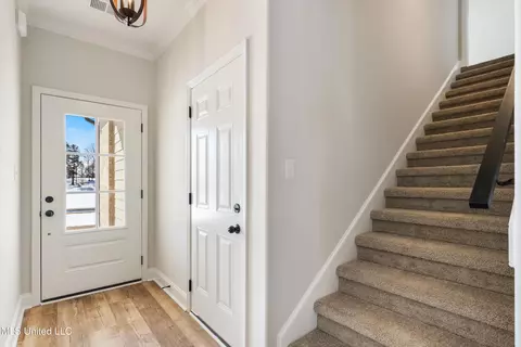 Entry Way - 995 Collie Dr, Hernando, MS 38632 photo 1 of 1