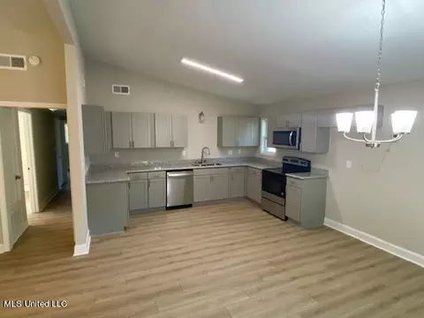 Kitchen - 1305 Post Rd, Clinton, MS 39056 photo 1 of 1