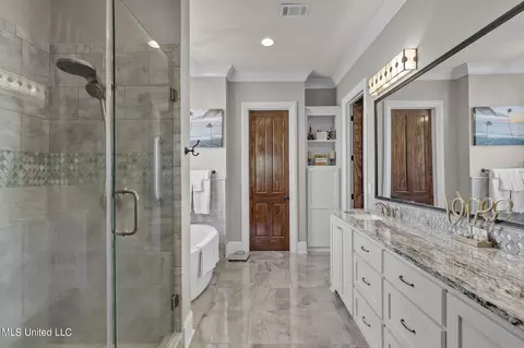 Bath - 1404 Ruby Pointe, Flowood, MS 39232 photo 3 of 9