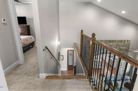 Entry Way - 1404 Ruby Pointe, Flowood, MS 39232 photo 10 of 12