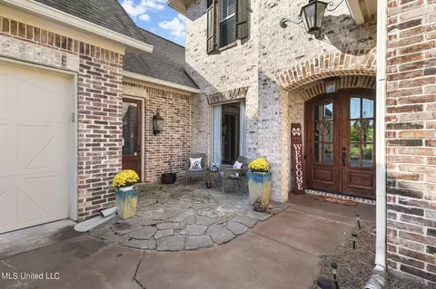Exterior - 1404 Ruby Pointe, Flowood, MS 39232 photo 6 of 20