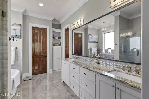 Bath - 1404 Ruby Pointe, Flowood, MS 39232 photo 4 of 9