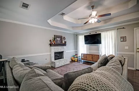 Other - 533 Eaglewood Dr, Florence, MS 39073 photo 3 of 10