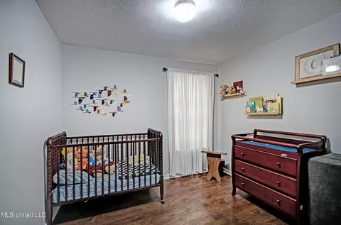 Bedroom - 533 Eaglewood Dr, Florence, MS 39073 photo 4 of 4