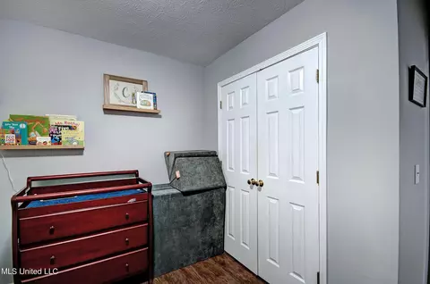 Other - 533 Eaglewood Dr, Florence, MS 39073 photo 6 of 10