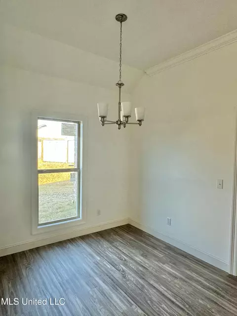 Dining - 410 Baleigh Way, Canton, MS 39046 photo 1 of 1