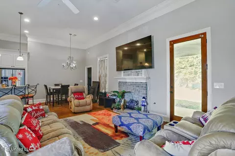 160 Provonce Park, Brandon, MS 39042 photo 6