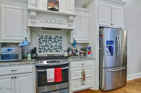 160 Provonce Park, Brandon, MS 39042 photo 8