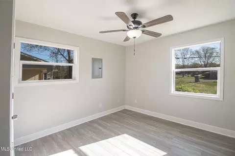303 Alexander Rd, Long Beach, MS 39560 photo 11
