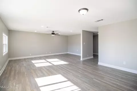 303 Alexander Rd, Long Beach, MS 39560 photo 3