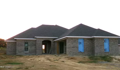 115 Madisonville Dr, Canton, MS 39046