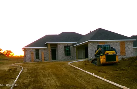 117 Madisonville Dr, Canton, MS 39046