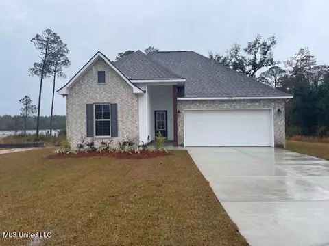11455 Crystal Lake Dr, Gulfport, MS 39503