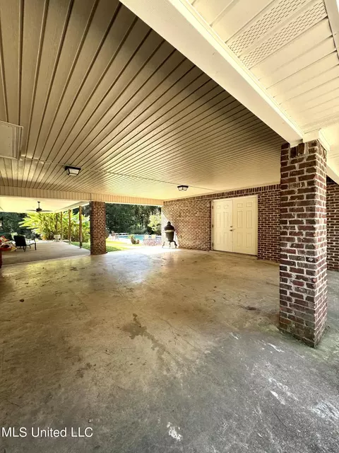 111 Horseshoe Lane Ln, Flora, MS 39071 photo 10