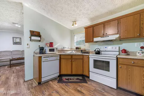24 Silver Run Progress Rd, Perkinston, MS 39573 photo 9