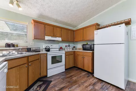 24 Silver Run Progress Rd, Perkinston, MS 39573 photo 8
