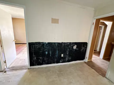 Other - 220 Pin Oak Dr, Jackson, MS 39213 photo 7 of 7