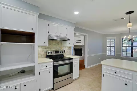 1512 Kristen Dr, Jackson, MS 39211 photo 10