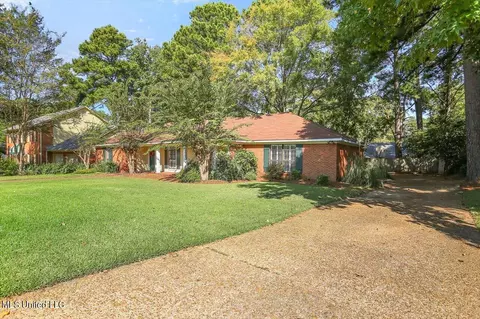 1512 Kristen Dr, Jackson, MS 39211 photo 3