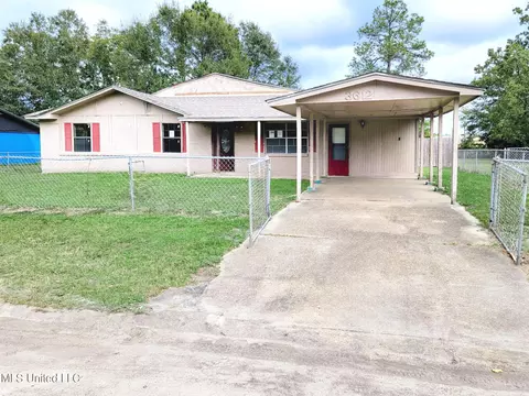 3612 Julia Cir, Moss Point, MS 39563 photo 10