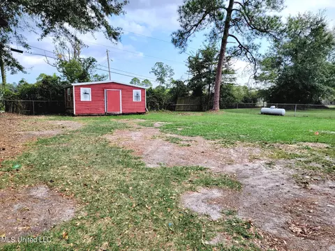3612 Julia Cir, Moss Point, MS 39563 photo 9