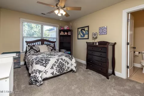 Bedroom - 830 W Slocum Point Cv, Hernando, MS 38632 photo 5 of 6