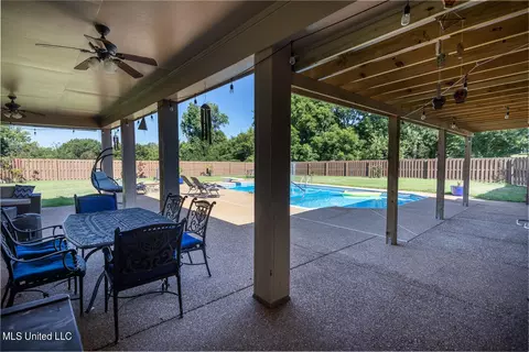 Other - 830 W Slocum Point Cv, Hernando, MS 38632 photo 7 of 9