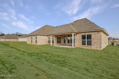 Exterior - 703 Radiance Pl, Brandon, MS 39042 photo 6 of 7